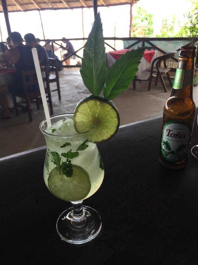 Pic-Nic Beach Corn Island酒店 外观 照片